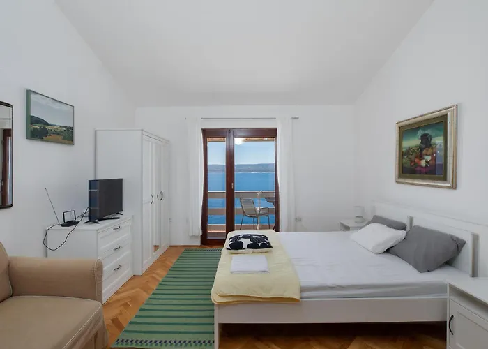 Apartments Apartmani Pintar