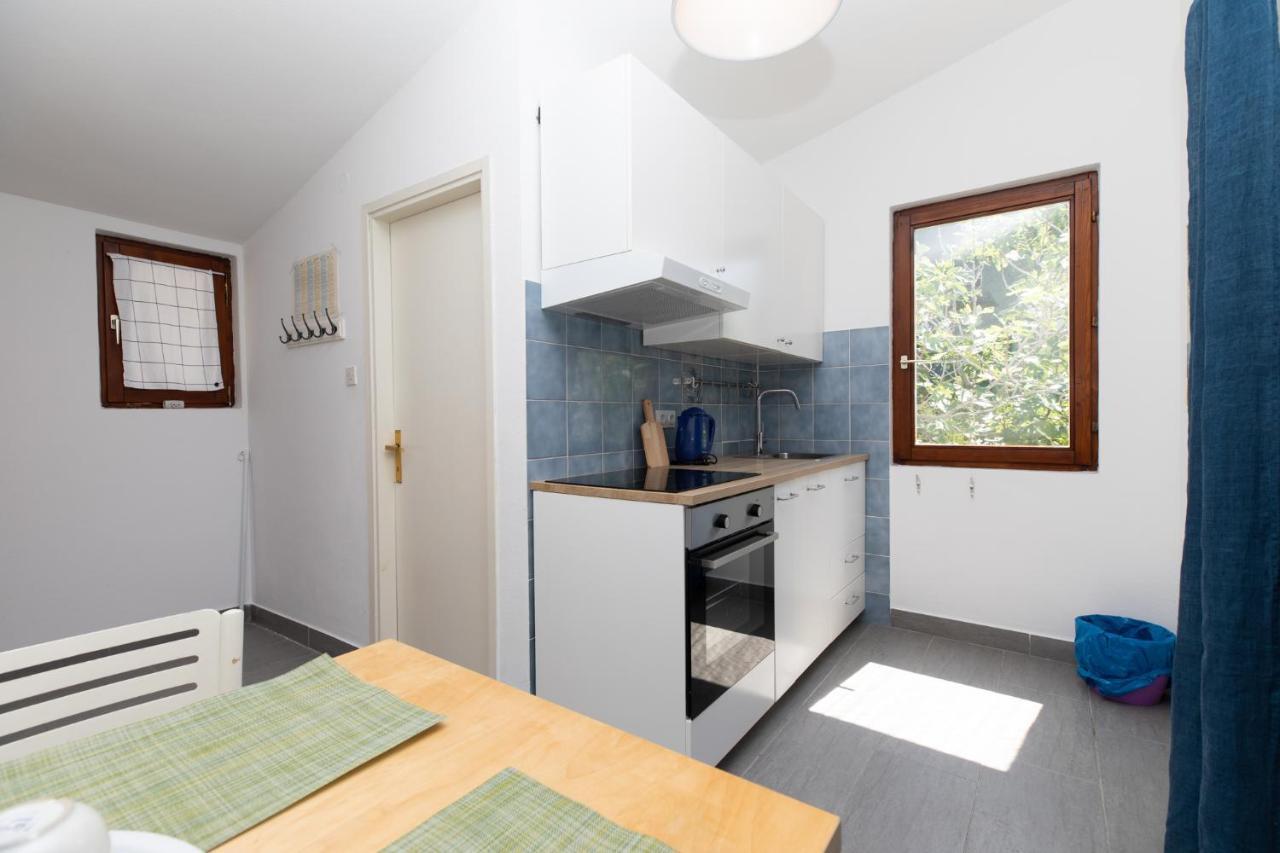 Apartments Apartmani Pintar Mimice